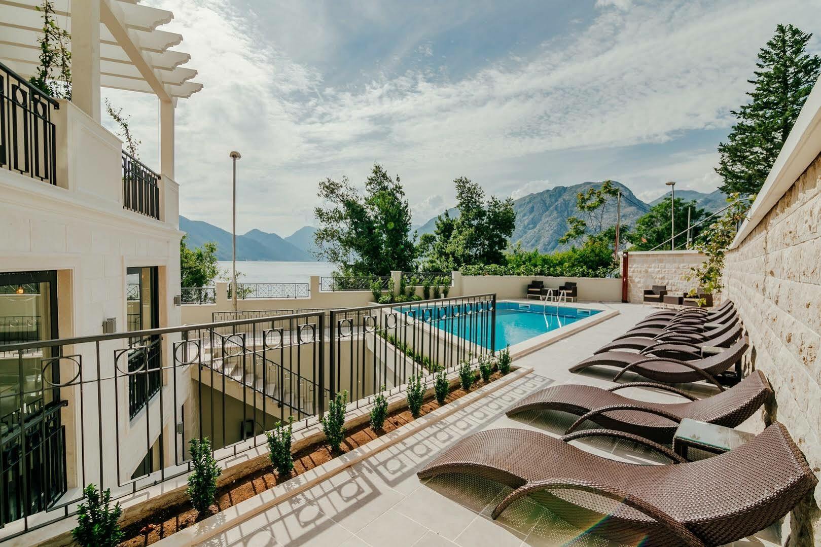 Hotel Casa Del Mare - Essenza Kotor Exterior photo